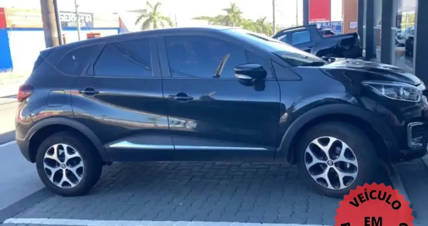 RENAULT CAPTUR 2.0 INTENSE 16V 4P