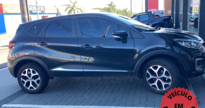 RENAULT CAPTUR 2.0 INTENSE 16V 4P