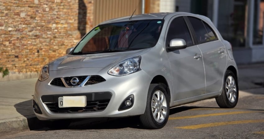 Nissan March 1.6 SV CVT - 2020