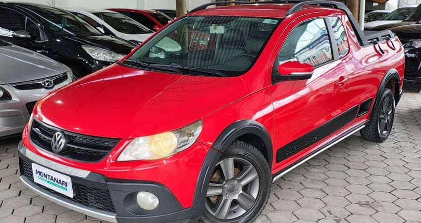 Volkswagen Saveiro CROSS 1.6 Mi Total Flex 8V CE  - Vermelha - 2012/2012