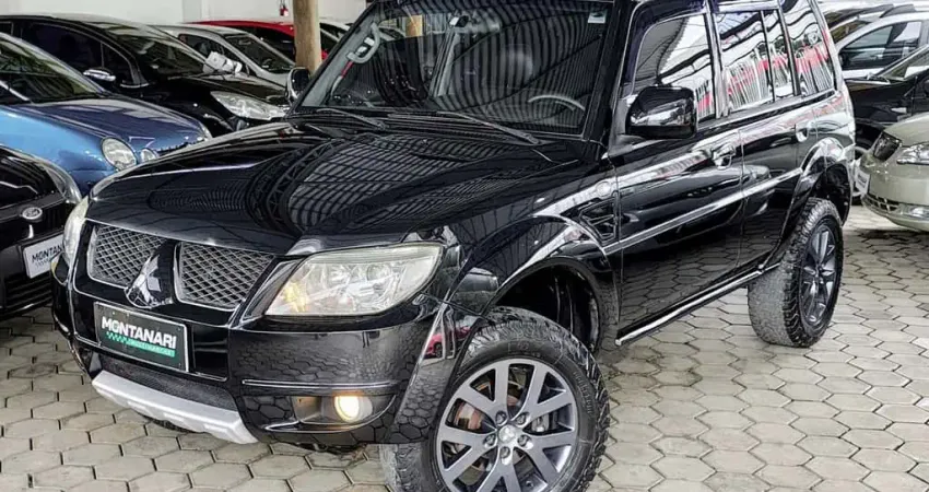 Mitsubishi Pajero TR4 2.0/ 2.0 Flex 16V 4x4 Aut.  - Preta - 2010/2011