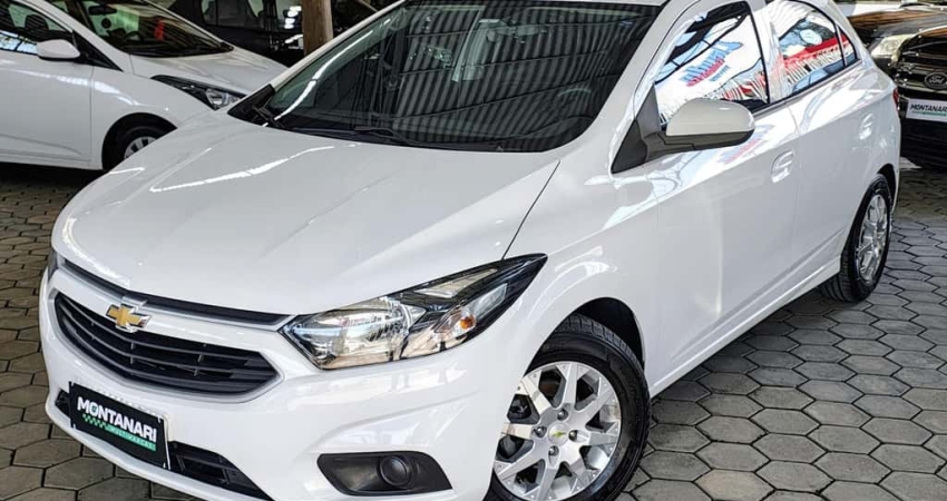 Chevrolet Onix HATCH LT 1.0 8V FlexPower 5p Mec.  - Branca - 2017/2018