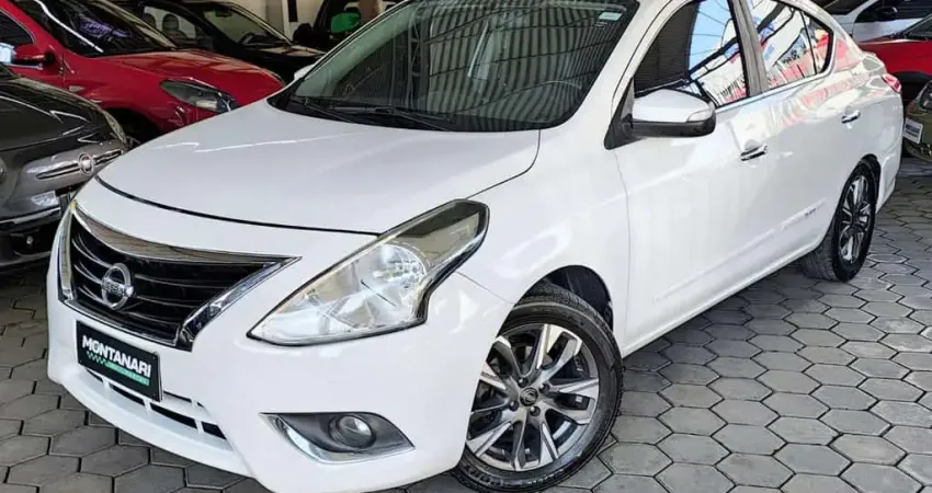 Nissan Versa UNIQUE 1.6 16V FlexStart 4p Aut.  - Branca - 2017/2017