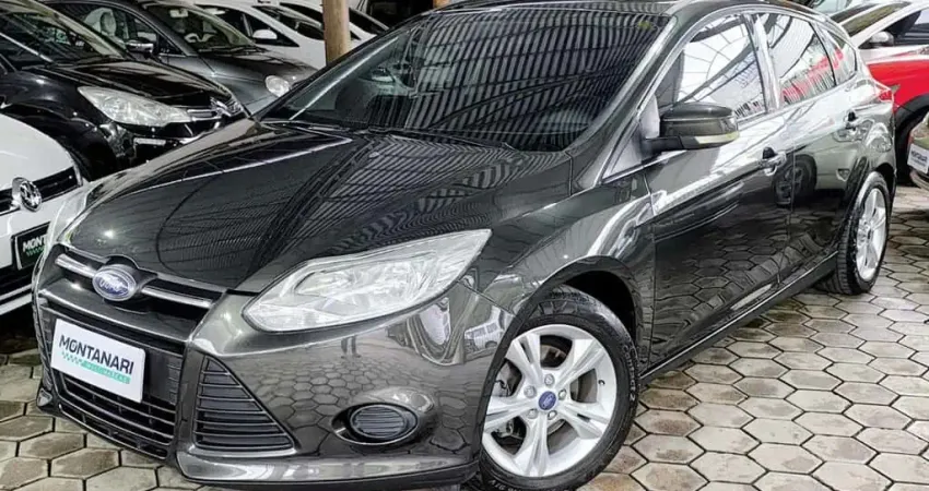 Ford Focus 1.6 S/SE/SE Plus Flex 8V/16V  5p  - Cinza - 2014/2015