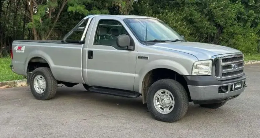 Ford F-250 XLT 3.9 4X4 TB DIESEL - Prata - 2011/2011