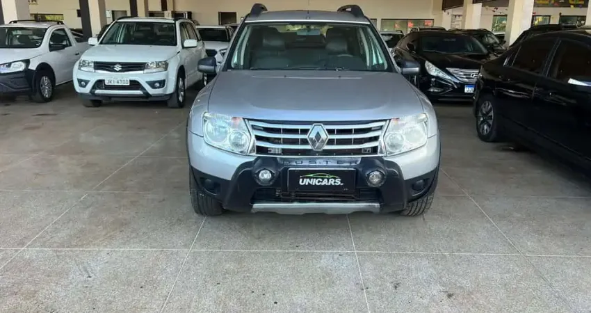 Renault Duster 16 E 4X2 - Prata - 2014/2015