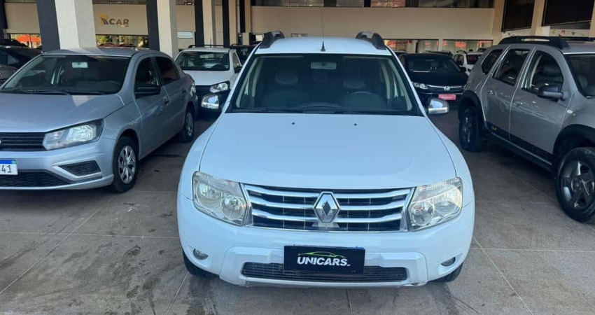 Renault Duster 20 D 4X2A - Branca - 2013/2014