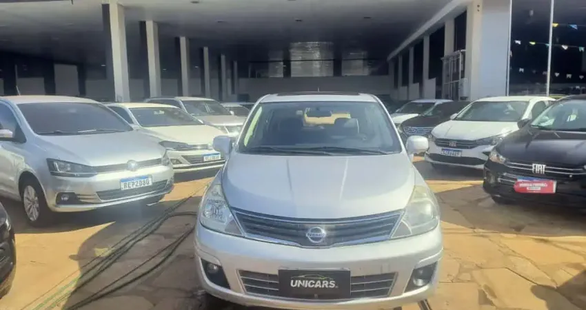 Nissan Tiida /  18SL FLEX - Prata - 2011/2012