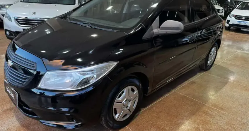 Chevrolet Onix 10MT JOYE - Preta - 2017/2018