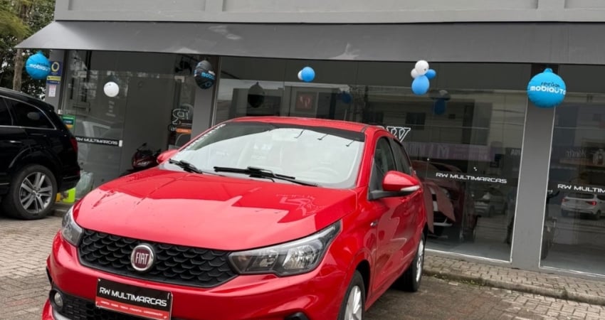 Fiat Argo 2018 – hatch moderno, econômico, com direção elétrica, central multimídia e espaço de sobr