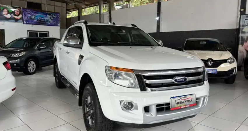 Ford Ranger 3.2 LIMITED CD 4X4  - Branca - 2013/2014