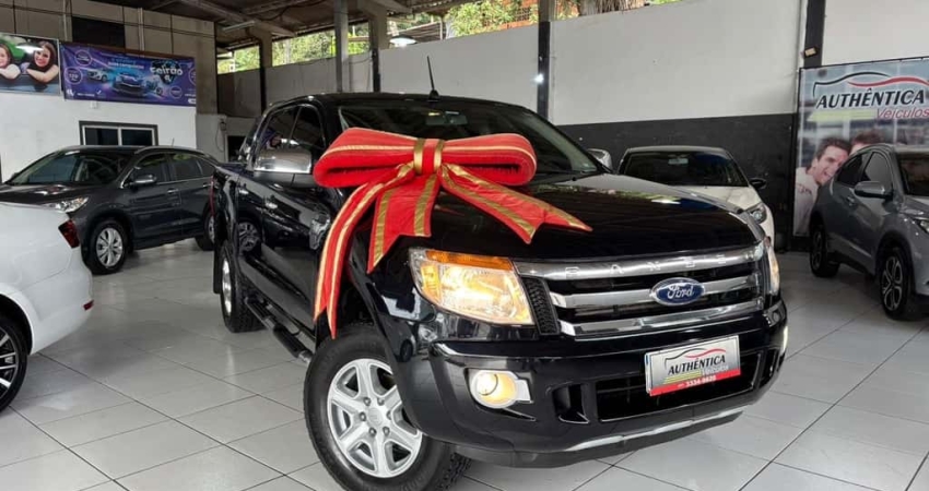 Ford Ranger XLT 3.2 20V 4x4 CD Diesel Aut.  - Preta - 2014/2015