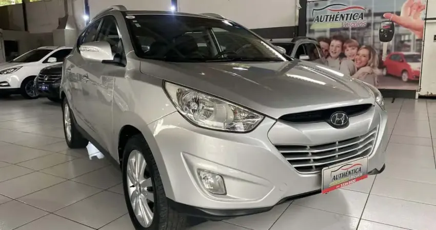 Hyundai ix35 2.0 16V 170cv 2WD/4WD Aut.  - Prata - 2013/2014