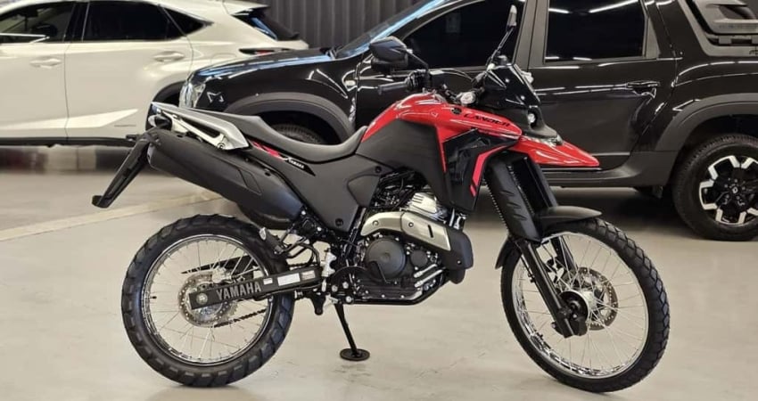 XTZ 250 LANDER CONNECTED