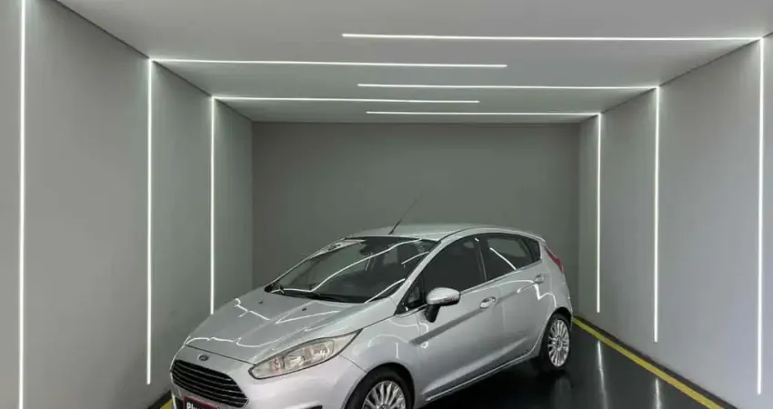 Ford Fiesta 2016 1.6 titanium hatch 16v flex 4p powershift