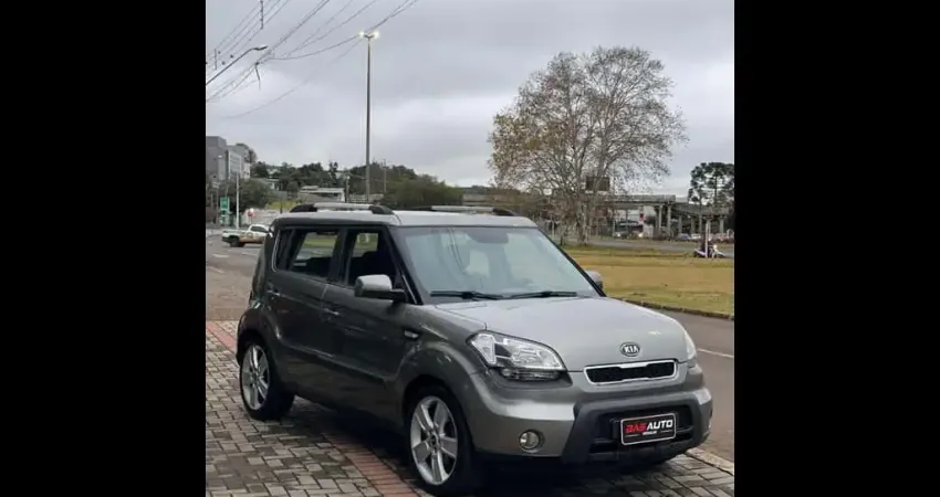 Kia Soul /  EX 1.6 FF AT - Cinza - 2010/2011