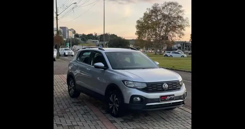 Volkswagen T-Cross Sense 200 TSI 1.0 Flex 5p Aut.  - Prata - 2022/2023