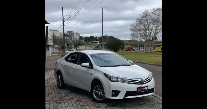 Toyota Corolla XEi 2.0 Flex 16V Aut.  - Branca - 2015/2016