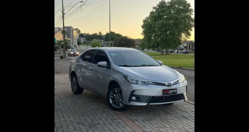 Toyota Corolla XEi 2.0 Flex 16V Aut.  - Prata - 2019/2019