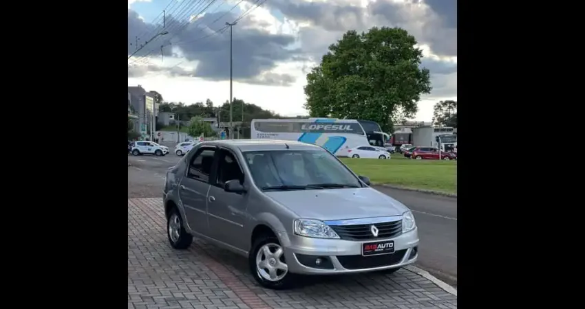 Renault Logan EXP 1016V - Prata - 2012/2012