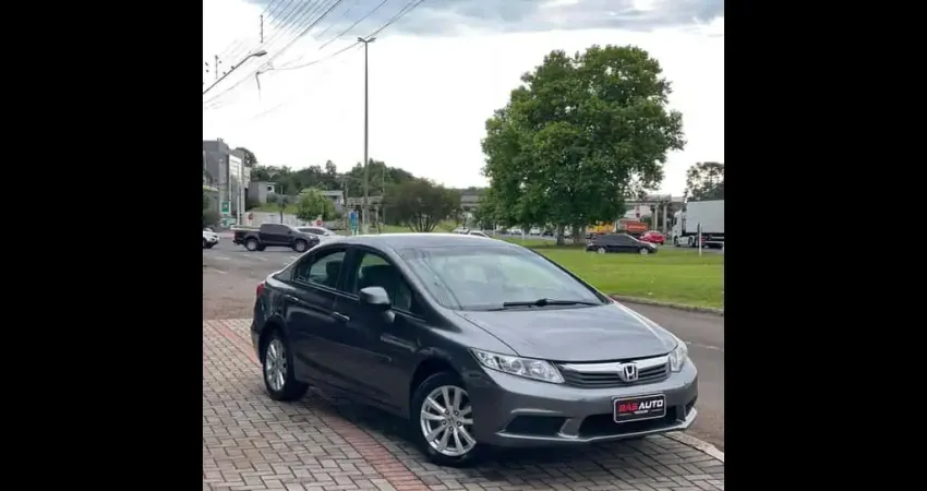 Honda Civic LXS - Cinza - 2013/2014