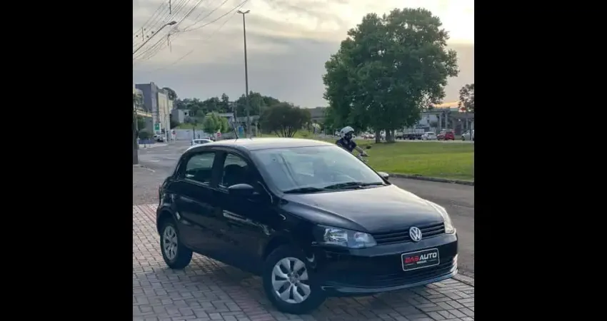 Volkswagen Gol Trendline 1.6 T.Flex 8V 5p  - Preta - 2014/2015