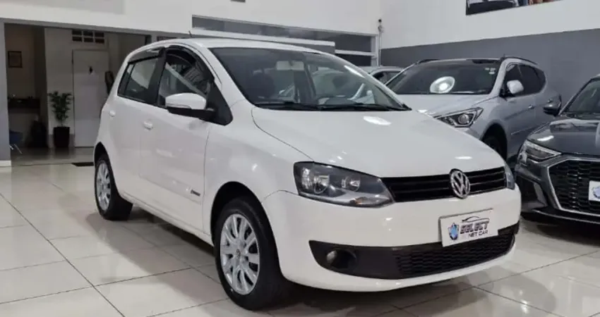 Volkswagen Fox 2014 1.6 mi 8v flex 4p automatizado