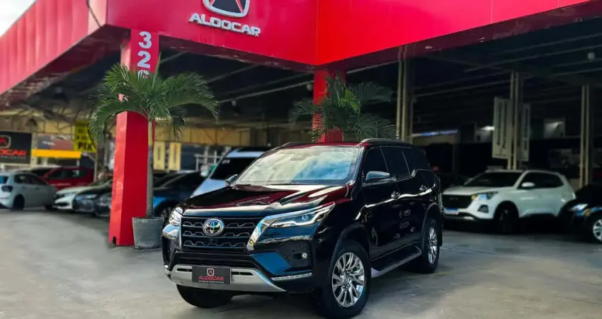 TOYOTA HILUX SW4 2.8 SRX DIAMOND 4X4 TURBO