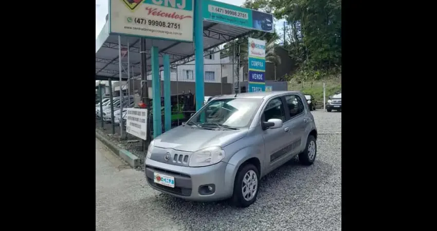 Fiat Uno VIVACE Celeb. 1.0 EVO F.Flex 8V 5p  - Cinza - 2012/2012