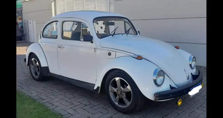 Volkswagen Fusca 1300L - Branca - 1981/1981  - tração traseira 
