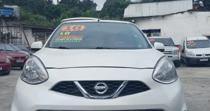 Veículo em ótimo estado de conservação, facilitamos no pagamento!