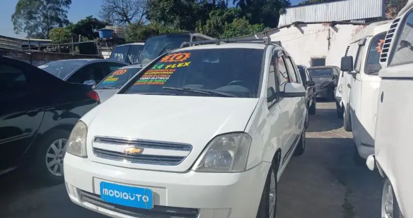 Veículo em ótimo estado de conservação.