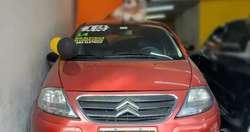 Veículo extremamente novo!