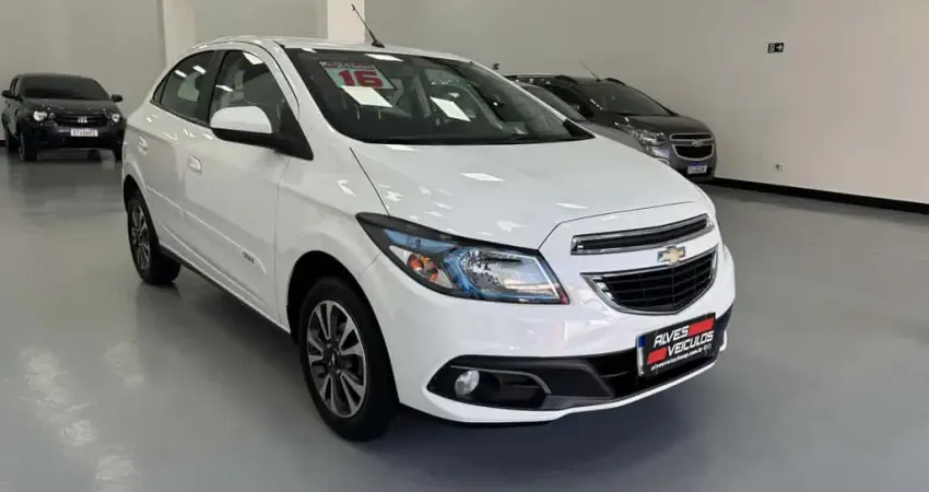 Chevrolet Onix Flex Automático