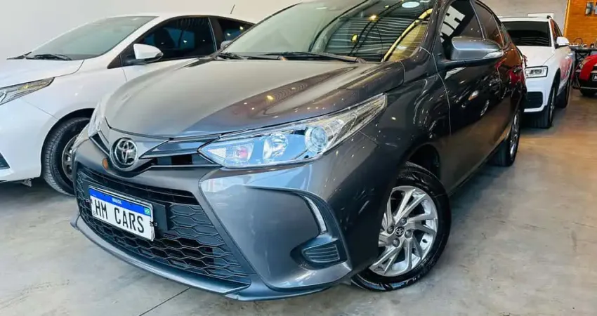 Toyota Yaris Sedan Flex Automático