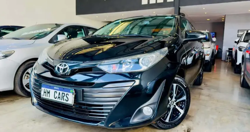 Toyota Yaris Sedan Flex Automático