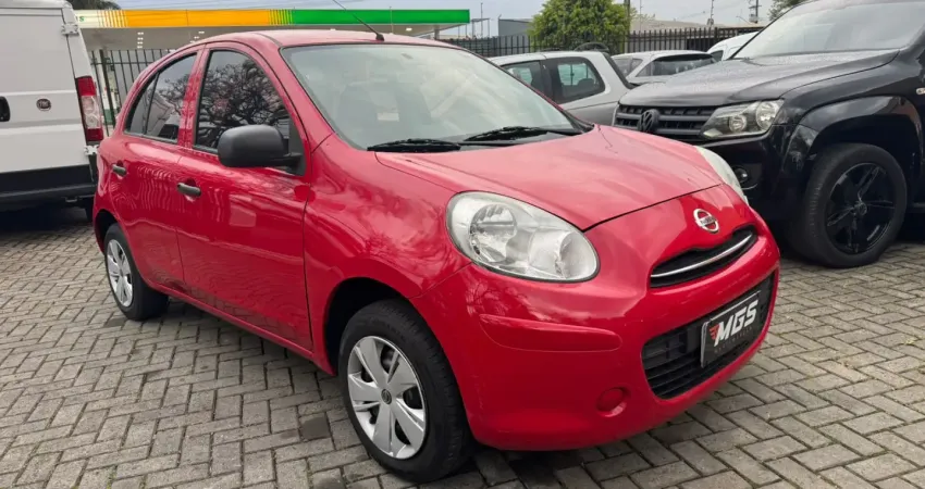 NISSAN MARCH 1.0 - 2013/2014 - 136.200 MIL KM - EM RESTRIÇÕES - COM DIREÇÃO ELÉTRICA 