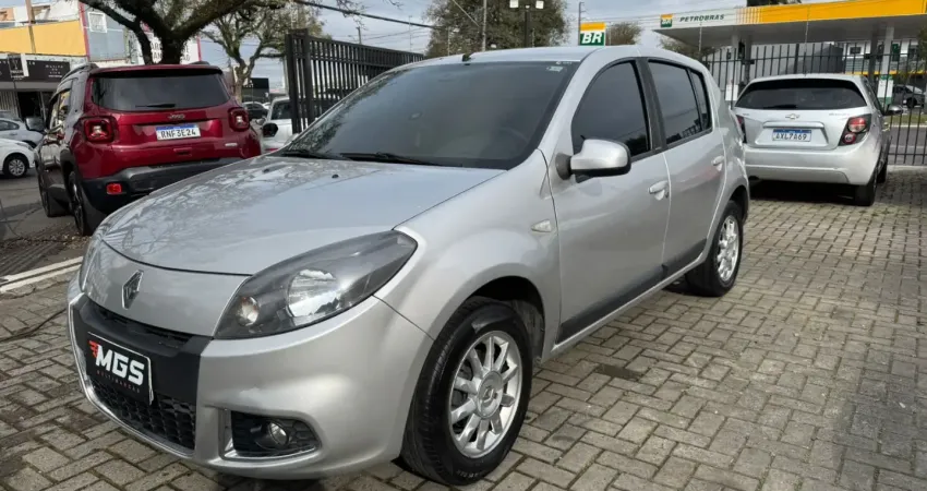 RENAULT SANDERO PRIVILEGE 1.6  AUTOMATICO - 2013 /2014 - 146.550 MIL KM 