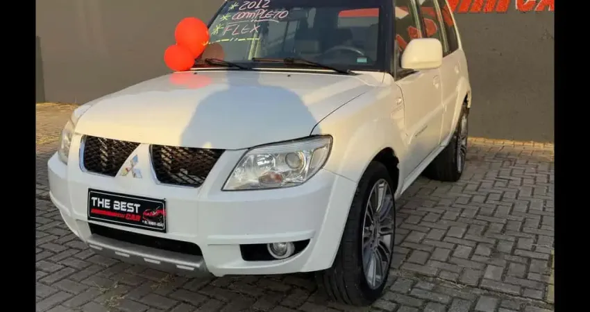 MITSUBISHI PAJERO TR4 2.0 4X2 16V 140CV FLEX 4P MANUAL 2012