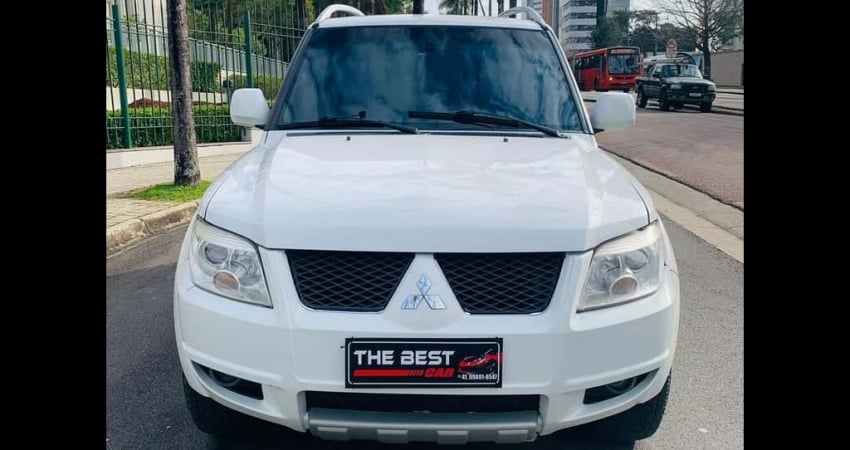 MITSUBISHI PAJERO TR4 FL 2WD HP 2013