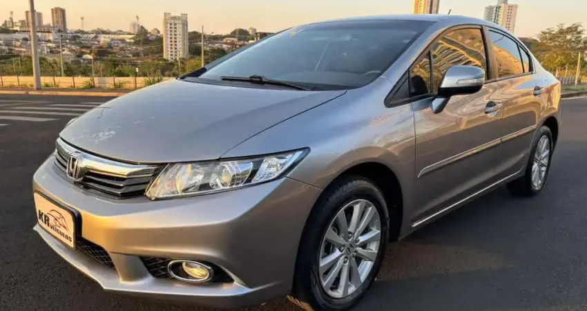 Honda Civic LXR 2014 - Cinza - 2014/2014