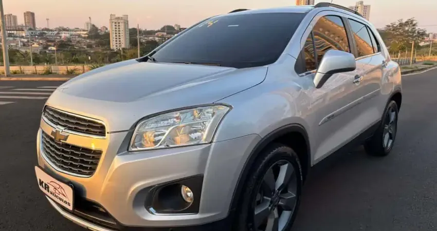 Chevrolet Tracker LTZ 1.8 2014 - Prata - 2014/2014