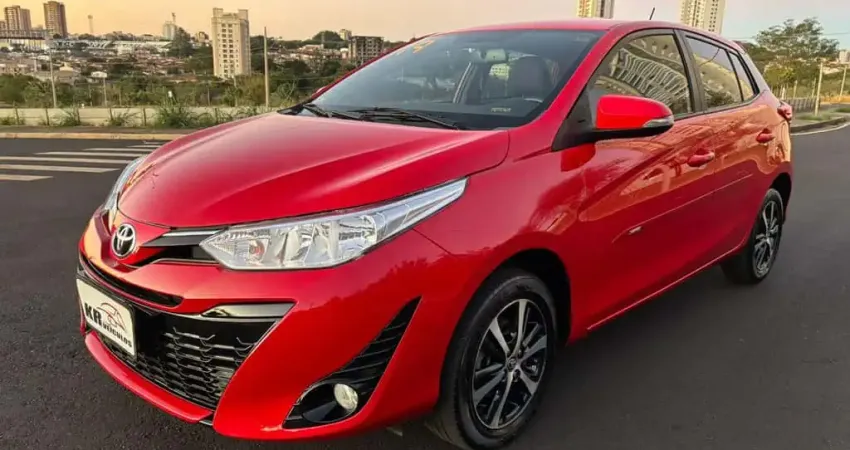 Toyota Yaris HB XS 15 AT 2019 - Vermelha - 2018/2019
