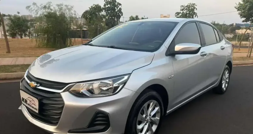 Chevrolet Onix  10TAT LT1 2022 - Prata - 2021/2022