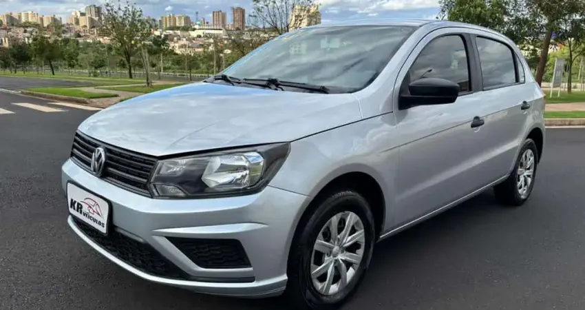 Volkswagen Gol 1.0 Flex 2020 - Prata - 2019/2020