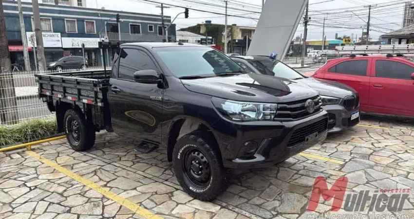 Toyota Hilux CS 4x4 2.8 TDI Diesel Mec.