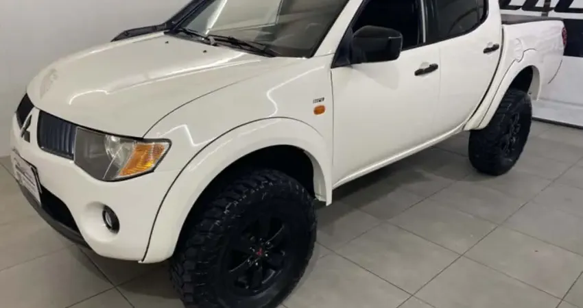 Mitsubishi L200 TRITON 3.2 HPE 4X4 CD 16V TURBO INTERCOOLER DIESEL 4P AUTOMÁTICO