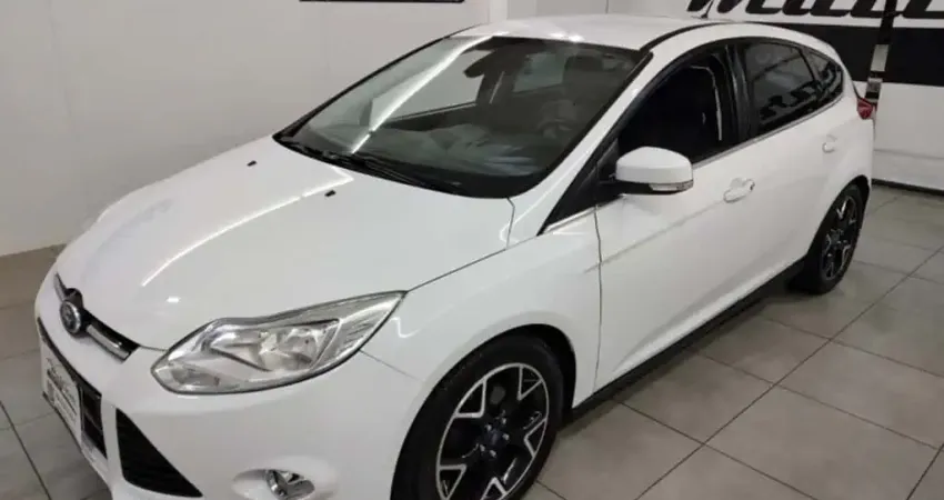Ford FOCUS 2.0 TITANIUM 16V FLEX 4P POWERSHIFT
