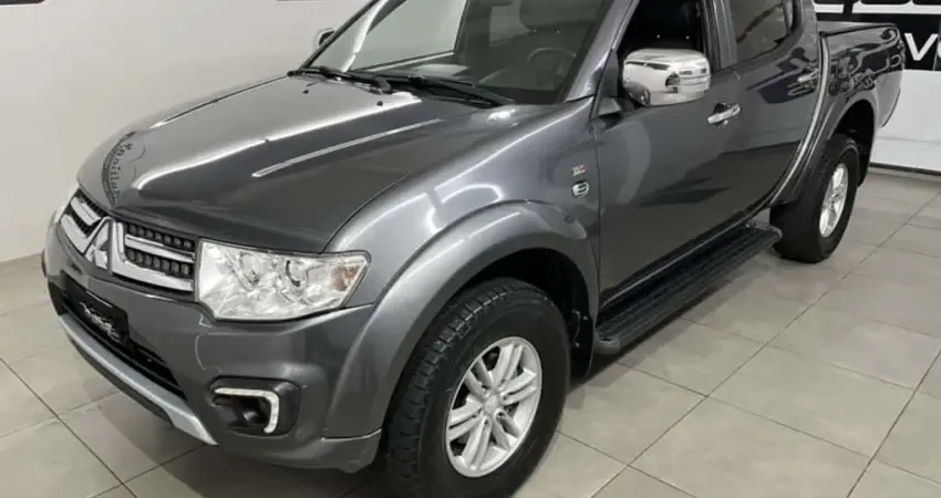 Mitsubishi L200 TRITON 3.5 HPE 4X4 CD V6 24V FLEX 4P AUTOMÁTICO