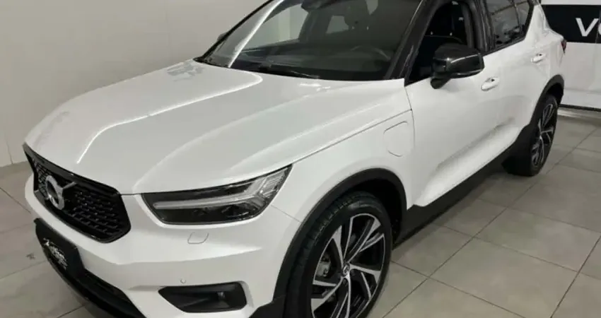 Volvo XC40 1.5 T5 RECHARGE R-DESIGN GEARTRONIC